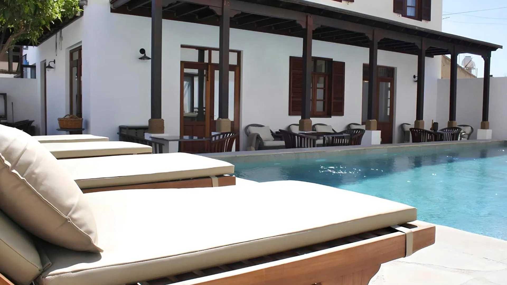 The Colonial Hotel Larnaca