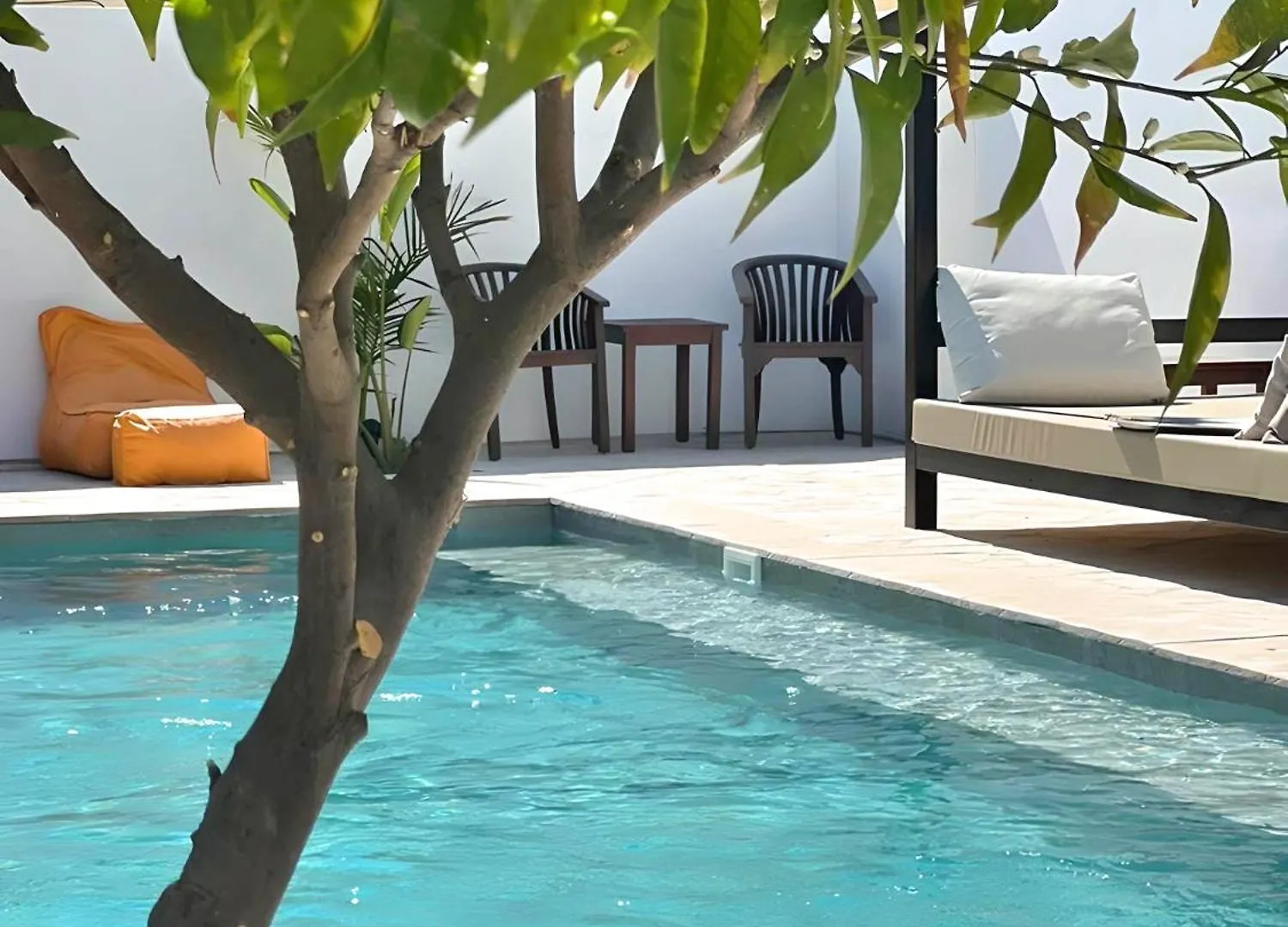 The Colonial Otel Larnaca Kıbrıs